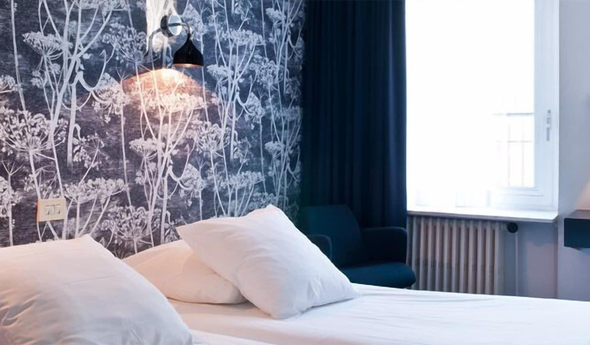 Hotel Queen Anne Brussels Ngoại thất bức ảnh